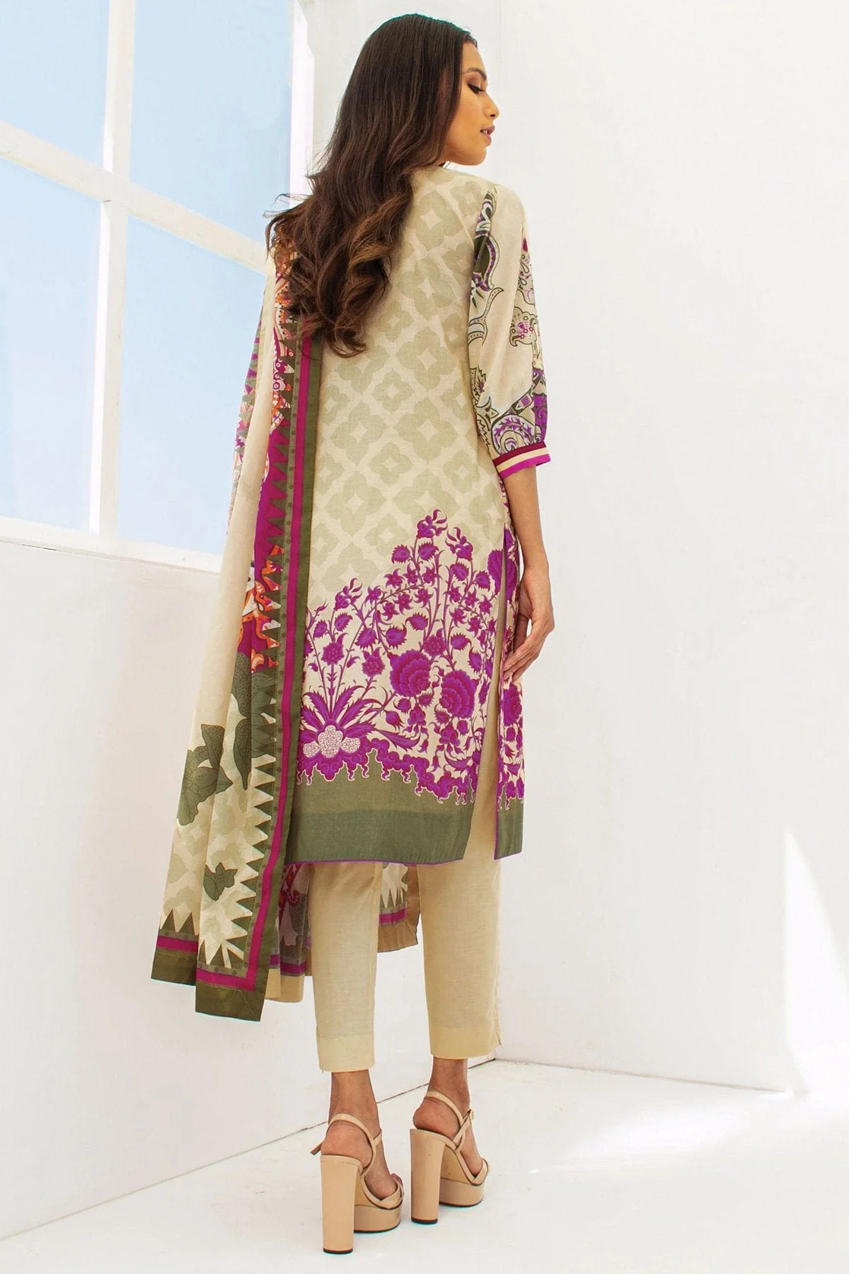 RTS | SHIRT & DUPATTA - Image 4