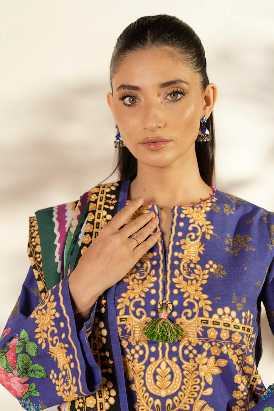 RTS | SHIRT, TROUSER & DUPATTA - Image 3