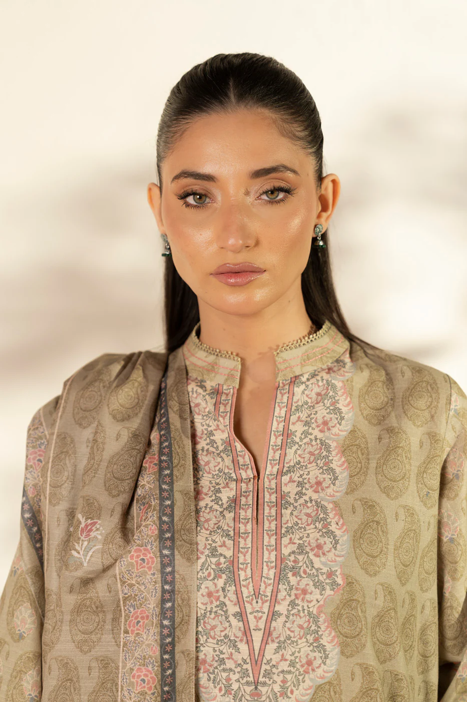 RTS | SHIRT, TROUSER & DUPATTA - Image 3